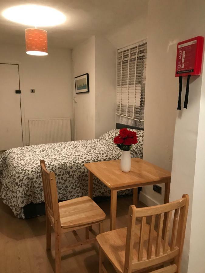 North London Studio Apartment Exterior foto